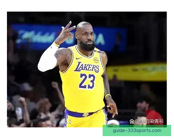 湖人调整战术奏效逆转局势太阳防守漏洞显现